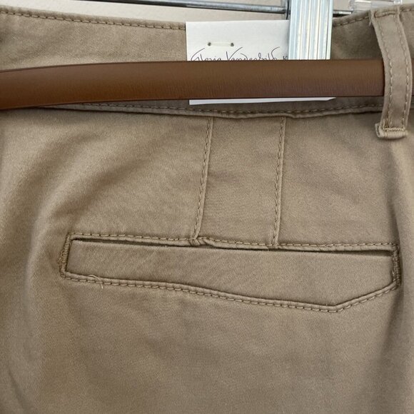 NWT Gloria Vanderbilt Anita Capri Pants Size 12 Perfect Khaki Stretch Belted - Picture 8 of 15